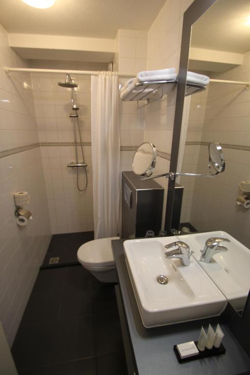 Prominent Inn Hotel Noordwijk Habitación foto